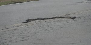 ‘Potholes keep popping up’: How to report potholes across East Tennessee