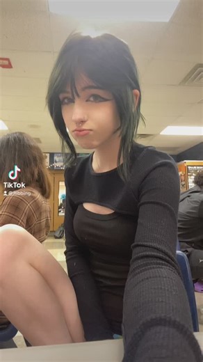 Flib 🍰 on Instagram: "This old ahh video #feet #balls #feetballs"