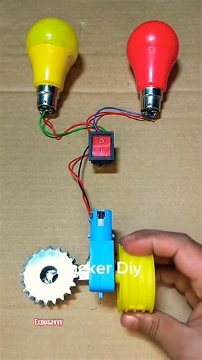 Polarity Switching Trick with Metal Gear Motor ⚡ Two LED Light Experiment #shorts #dcmotor #electric