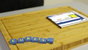 35K views · 295 reactions | Is your dream job in a different EU country? It’s never late for #YourCareerMove! There are currently more than 1 million job vacancies on EURES, the European Job Mobility portal: https://ec.europa.eu/eures/ EURES has a human network of more than 900 advisers that are in daily contact with jobseekers and employers across Europe. Contact them for personalised advice: https://ec.europa.eu/eures/public/en/eures-advisers #EURESJobs | European Commission | Facebook