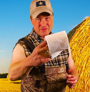 How to remove the line from your fishing reel with an easy do it yourself redneck fishing tool. | Total Fisherman