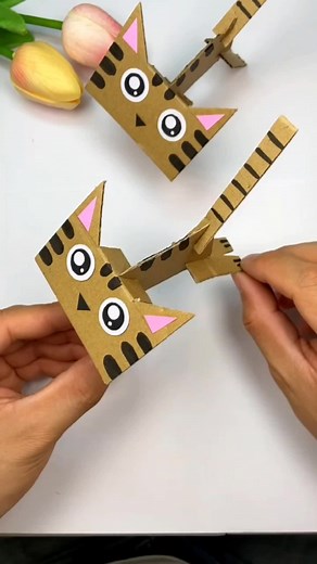 DIY 3D Cardboard Cat Ornaments: Creative Handmade Decoration