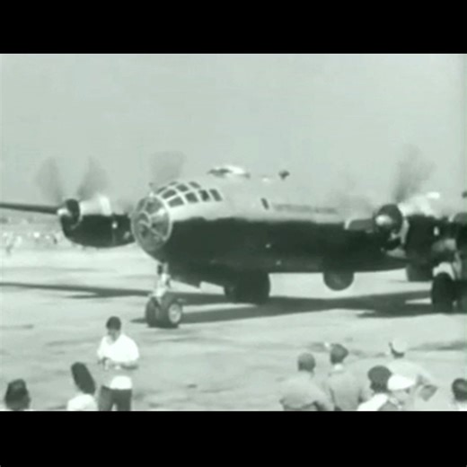 Five Oaks Creative on Instagram: "🎬 From Propellers to Pure Jet Power — Airpower on Display, 1950 ✈️ This remarkable 1950 air show footage captures the U.S. Air Force standing at the crossroads of aviation history—where WWII legends shared the sky with the first generation of jet bombers that would define the Cold War. 🔹 B-29 Superfortress The veteran of long-range bombing raids in WWII, the B-29 proved that airpower could strike targets thousands of miles away—and return. 🔹 B-36 Peacemaker T
