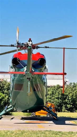 MBB/Kawasaki BK 117 🚁🔊 | BM helicopters