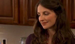 53K views · 25 reactions | With 99.9% accuracy, this fertility device is revolutionizing at-home testing. Mira Fertility shows us the future of fertility on this edition of Breaking Next. Presented by Sprint. | cheddar news | Facebook