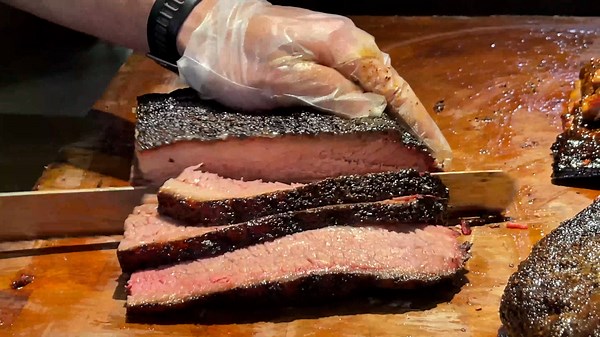 Trying the Most POPULAR Texas BBQ Spot in Dallas – Worth the Hype?