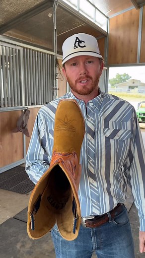 Barrett Houser on Instagram: "My favorite all around boot right now! The Spearville by @hyerboots"