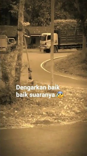 suara truk nya aneh 😰