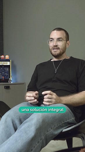 ✨️ ¿Qué ofrece EventoSimple? ✨️ Con nuestra app el cliente puede: - Montar su propio portal de venta - Aceder a múltiples canales de venta - Utilizar links de referidos - Comercializar eventos con planos butacados - Integrarse con distintas pasarelas de pago - Contar con múltiples métodos de acceso - Acceder a reportes inteligentes super detallados - Realizar controles de acceso y seguridad eficientes Todo esto y mucho más. ✨ Hacelo simple. Elegi EventoSimple para administrar, , gestionar y come