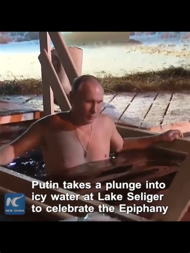 On January 19, 2026, Russian President Vladimir Putin, in Moscow, at the Cathedral of Christ the Saviour, took part in the traditional Epiphany (Kreshchenie) ritual by immersing himself three times in icy water – a centuries-old Orthodox practice symbolizing spiritual purification. Despite the freezing temperatures (around -15°C), Putin continues this annual tradition with the same determination as in previous years. A powerful reminder that age is just a number when it comes to faith and discip