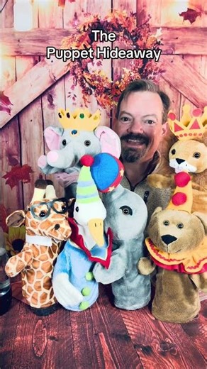 Puppet of the Day- Royal Lion King Puppet -The Puppet Hideaway with Eric Thomsen #thepuppethideaway