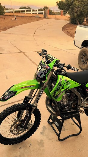 250 2t or 250f? #kawasaki #kx250f #kx250