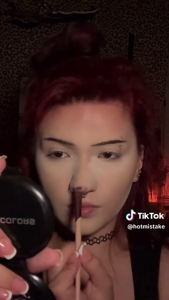 Nose Contour Tutorial: Master Your Makeup Technique