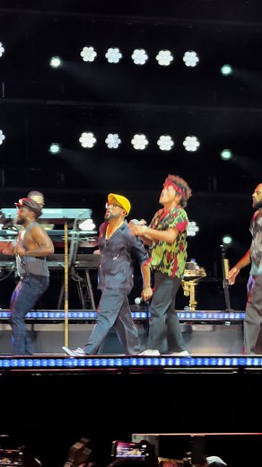 Bruno Mars Concert Dance Compilation