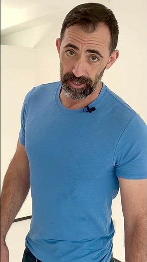 Crow Pose vs Frog Stand? Which is better for hand balance