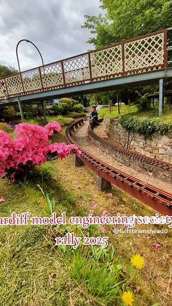 Cardiff model engineering society Day 3 2025 rally #narrowgauge #narrowgaugerailway #gwr #hobby #minitrain #toytrain #toytrains #steamtrain #steamtrains #train #trains #railway #railways #minirailway #miniturerailway #railroad #railroads