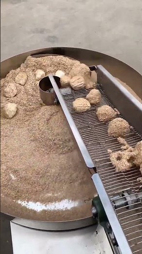 Chocolate candy coating machine