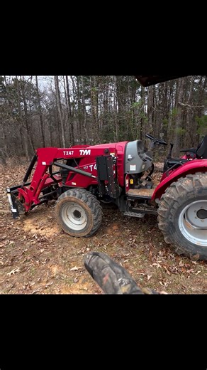 What does 4x4 mean on a Tractor?