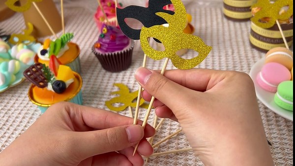 Blulu 48 Pieces Masquerade Mask Cupcake Toppers Black Gold Glitter Bachelorette Party Mask Cupcake Halloween Food Dessert Picks for Baby Shower Birthday Cake Decorations Christmas Party Supplies
