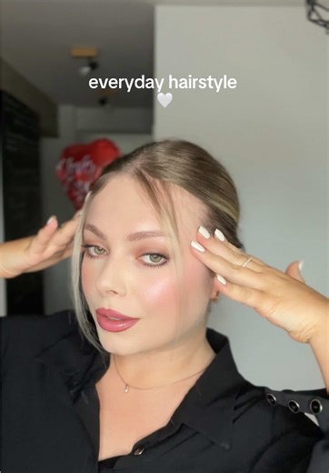Kate Rose | Beauty Blogger on TikTok