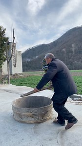 Trabaho sakung bana mag pas an tae sa kanding | Gail wandering China