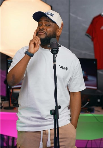 Manchester United Defeats Manchester City 2-0