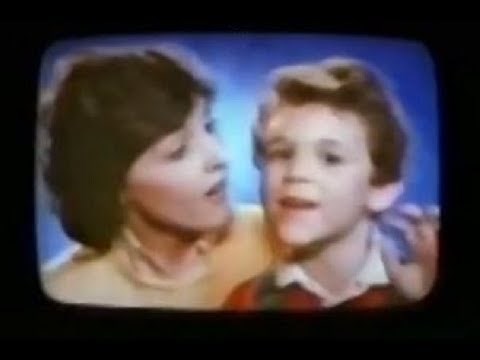 Pac-Man Children's Chewable Multi-Vitamin Plus Iron with Fred Savage (Commercial, 1983)