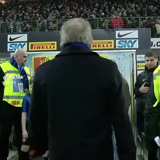 Video di FORZA INTER ⚫ 🔵 (@forza.inter9037) con suono originale - FORZA INTER ⚫ 🔵