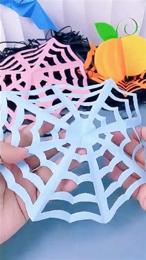 【0 Cost Halloween Spiderweb Craft 】🕷️ | Easy Halloween decorations!