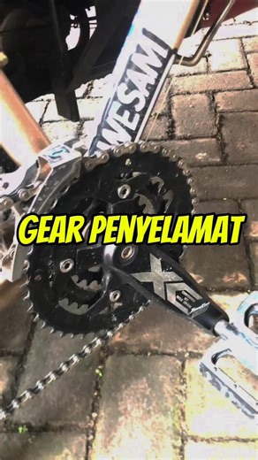 6 reasons why triple cranksets are better for commuters. #crankset #cranksetsepeda #triplecrank