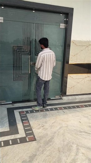 12mm Toughened Glass me Lock Fitting 🔐 | Satisfying Work Glass Door Lock Fitting #lockfittting #1m