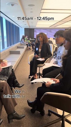 Intern Day in the Life at Apollo Global Management