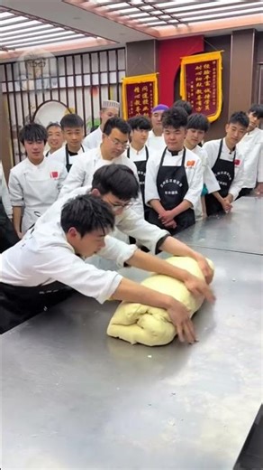 Handmade Spaghetti Dough Like a True Professional! 🍝🔥