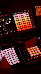 Advanced Live Sequencing with the #Roland #verselab MV-1 . Full tutorial (part 1) below. 🎛️🔥