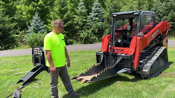 How I Broke my Stump Bucket & Review with Kubota SVL75