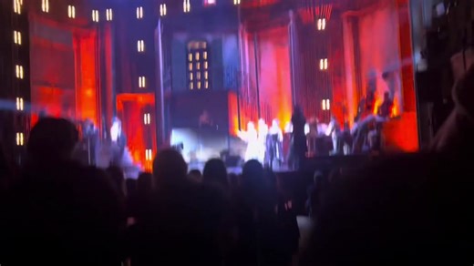 Phillip Boykin Performs 'Word to the Wise' and 'His Kiss'