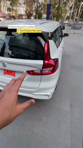 🚗 Maruti Ertiga New Update! Top Changes & Features Revealed 😱
