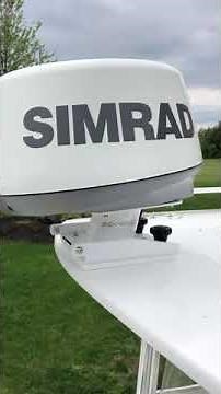 Seaview Global Hinge Adapter Installed with Simrad 4G Radar