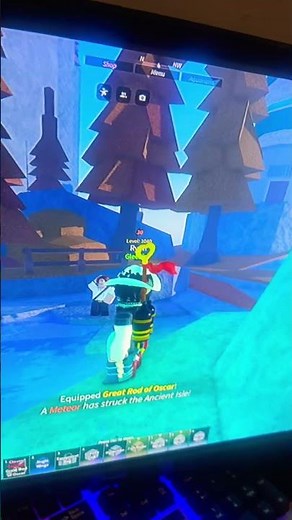 A best word to pick the fish #Roblox #Fish #Short ￼￼￼