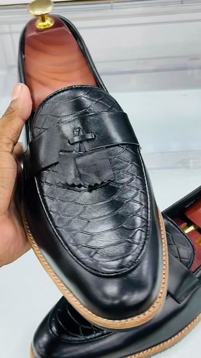 FB page : Elan point …. WhatsApp: 01874168499….. 1st Outlet: 54/3 Block A, Kumarpara, sylhet…. 2nd Outlet: 12/1st floor,azgor square,barutkhana point,sylhet…. 3rd Outlet: Purbani shoping complex ,East zindabazar, Sylhet…. #tarcel #lofer #shoes #elanpoint #sylhet | Elan Point