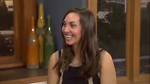 Body Language for Introverts: 5 Confidence Hacks