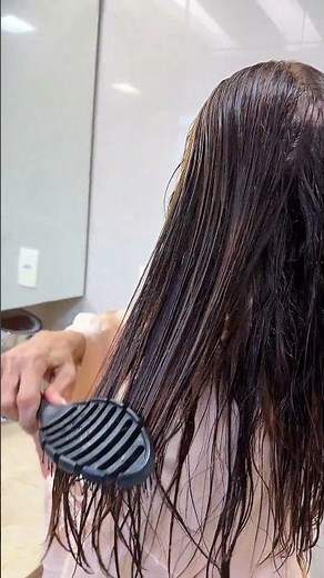 A Linha Jojoba e Andiroba da @mirracosmeticosoficial