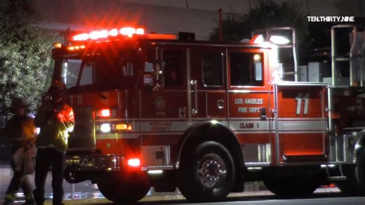 LAFD ENGINE 13 & LIGHT FORCE 11 RESPONDING ｜ K-TOWN