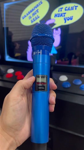🎤