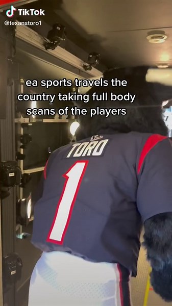 First NFL Mascot Scanned for Madden NFL Game