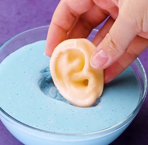 639K views · 1.4K reactions | Incredible crafts made from silicone.  | 5-Minute Crafts Family | Facebook