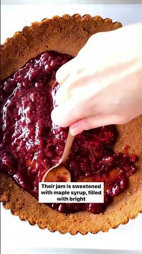 Strawberry Mascarpone No-Bake Cheesecake 🍓🍋💞