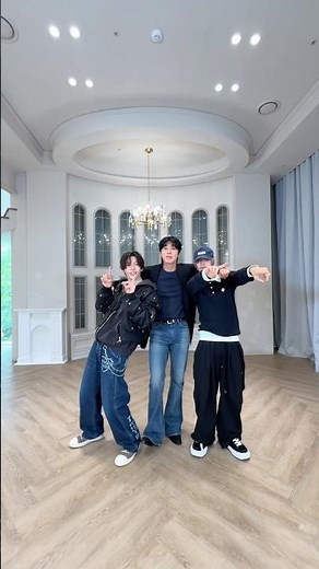 #SHOTARO & #WONBIN ’s Body Language #UKNOW #유노윤호 #RIIZE #라이즈 #쇼타로 #원빈 #BodyLanguage #TVXQ! #동방신기