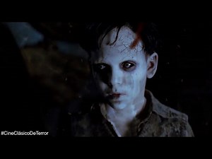 Santi aparece | "El espinazo del diablo" (2001) #CineClásicoDeTerror