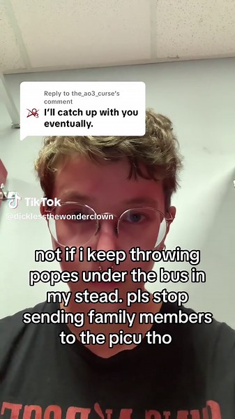 Understanding the AO3 Curse in Fanfiction Communities